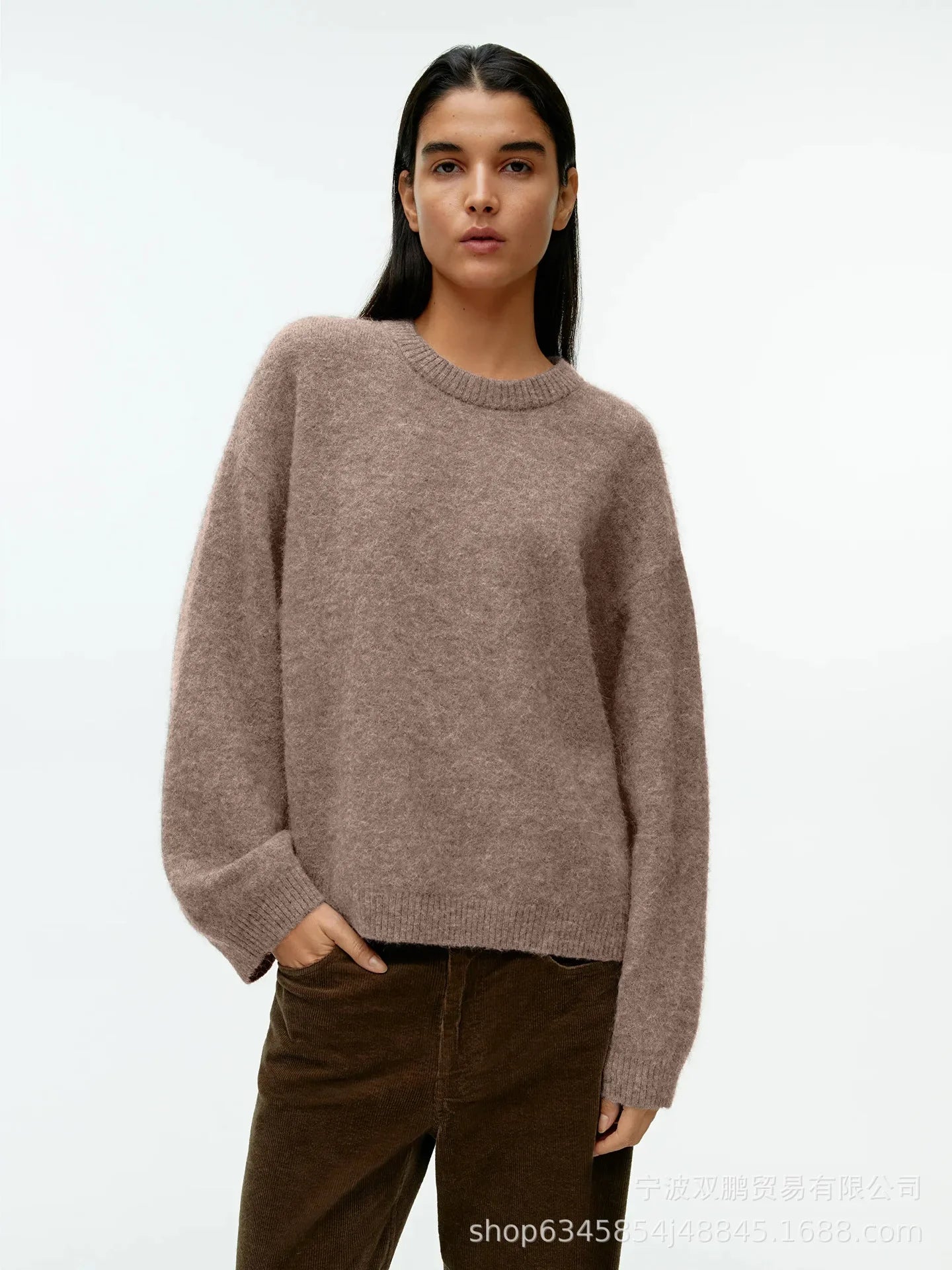 Lazy Style Pullover Sweater for Women, Loose and Thick Round Neck Knitted Sweater for Autumn and Winter 2024