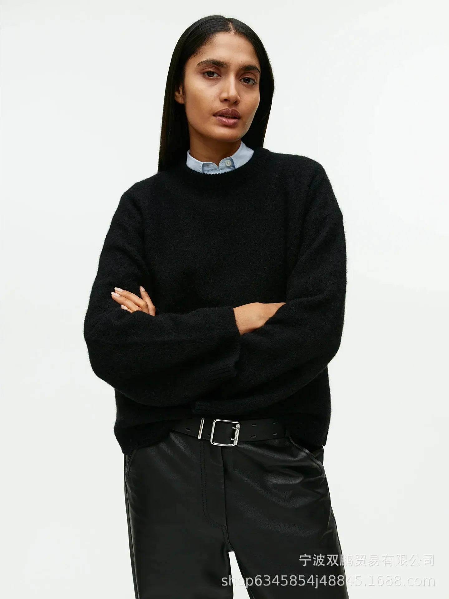 Lazy Style Pullover Sweater for Women, Loose and Thick Round Neck Knitted Sweater for Autumn and Winter 2024