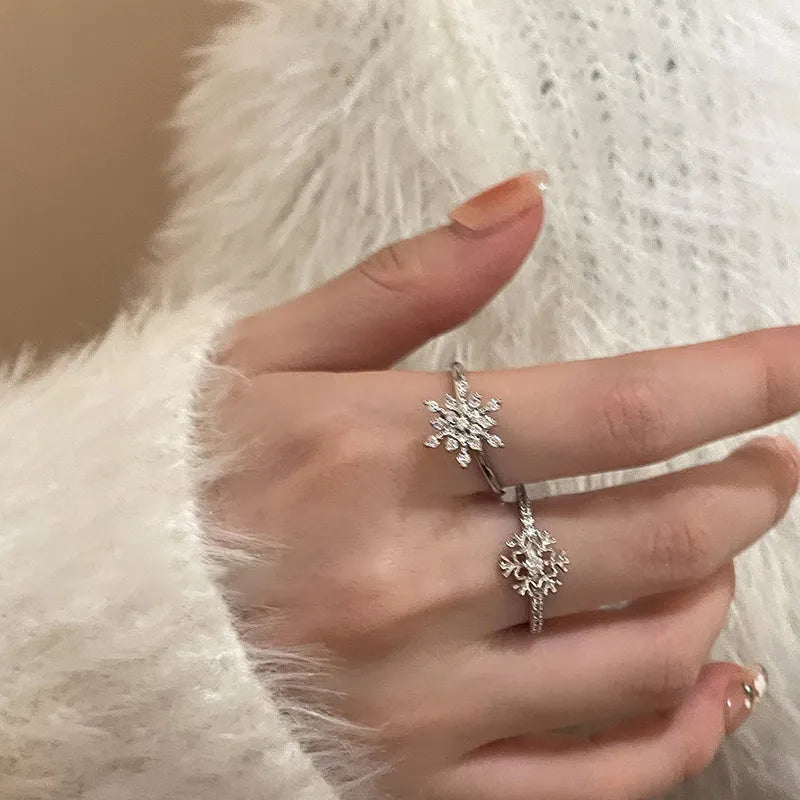 GUFTM Fashion Crystal Snowflake Rings for Women Rotatable Anti Stress Anxiety Zircon Adjustable Ring Christmas Jewelry Gifts