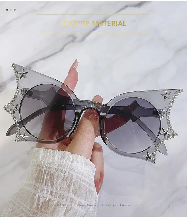 Diamonds Steampunk Sunglasses Women Men Luxury Brand Designer Bat Sun Glasses Trends Punk Rhinestone Shades Eyewear UV400 Oculos