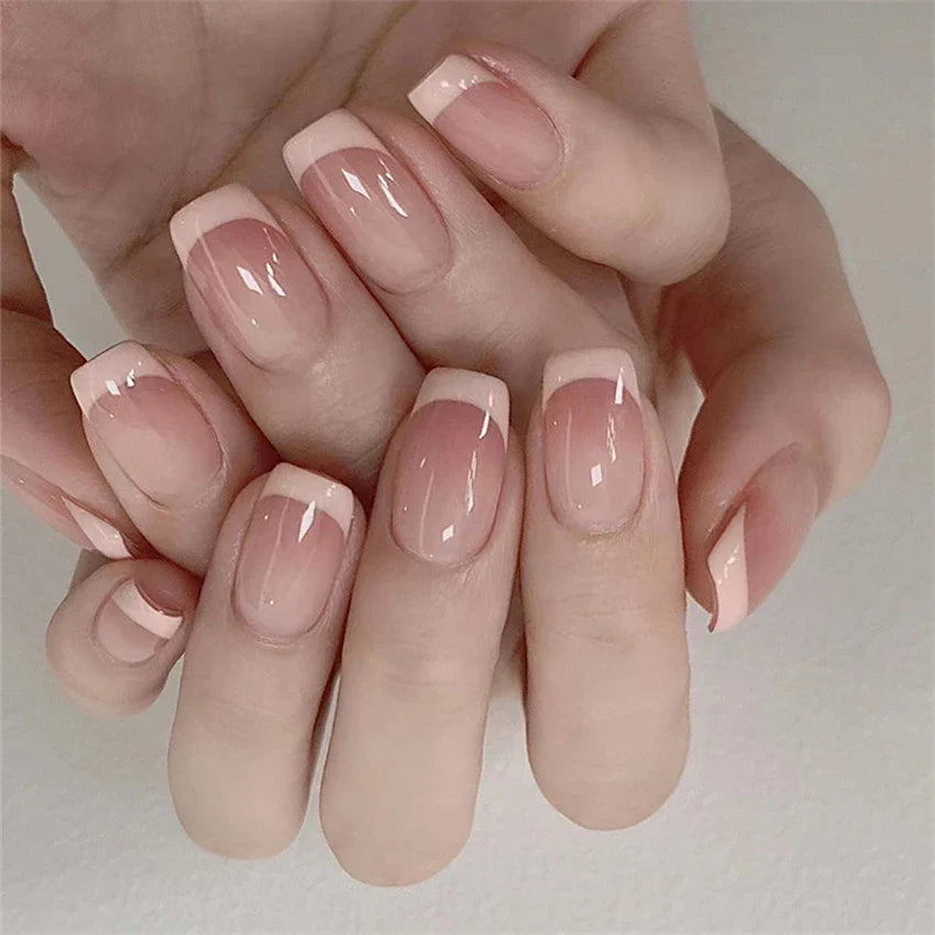 24Pcs/Set American Almond Christmas Wearing False Nails Full Coverage Press on Nails Removable Adhesive Acrylic Fake Nails Tips