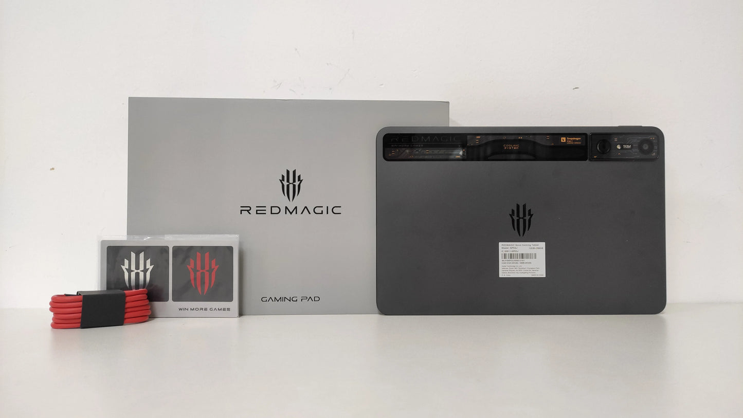 Redmagic Gaming Tablet 10.9" Snapdragon 8 Gen 3 Leading Version 10100mAh 50MP  include the charger