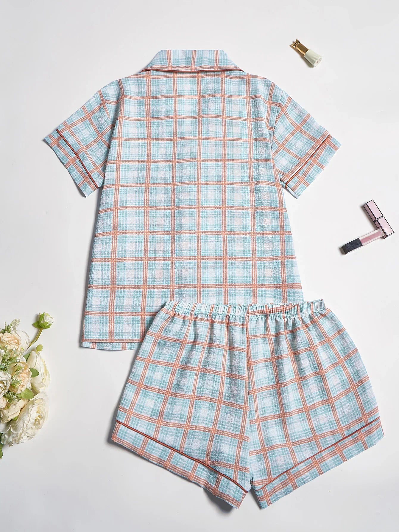 Women's Plaid Pajamas Set 2 Piece Button Down Short Sleeve Top and Shorts Sleepwear Casual Soft Loungewear for Summer