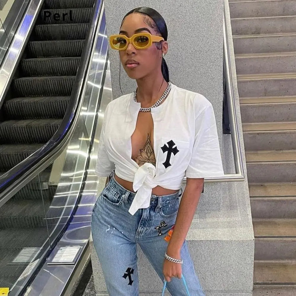 Perl White Cross Hollow Out Shirts for Women Summer Short Sleeve Female Clothes Fashion Christianity Pattern Crop Top Casual Tee