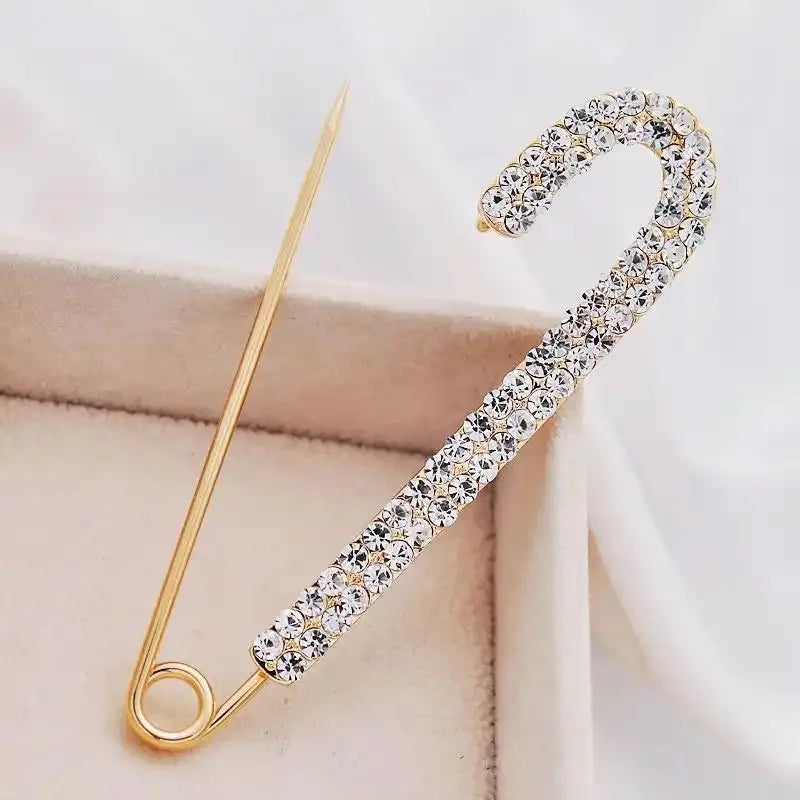 Luxurious Purple Crystal Butterfly Rhinestone Brooch Pins Fashion Suit Accessory Women's Corsage Outfit Jewelry Gift