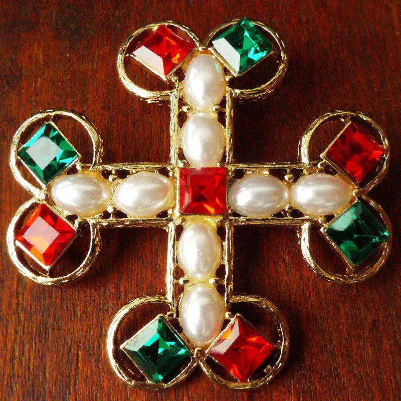 Vintage Enamel Cross Embossed Brooch Pearl Rhinestone High Sense Women's Pin Suitable for Women's Wedding Party Jewelry