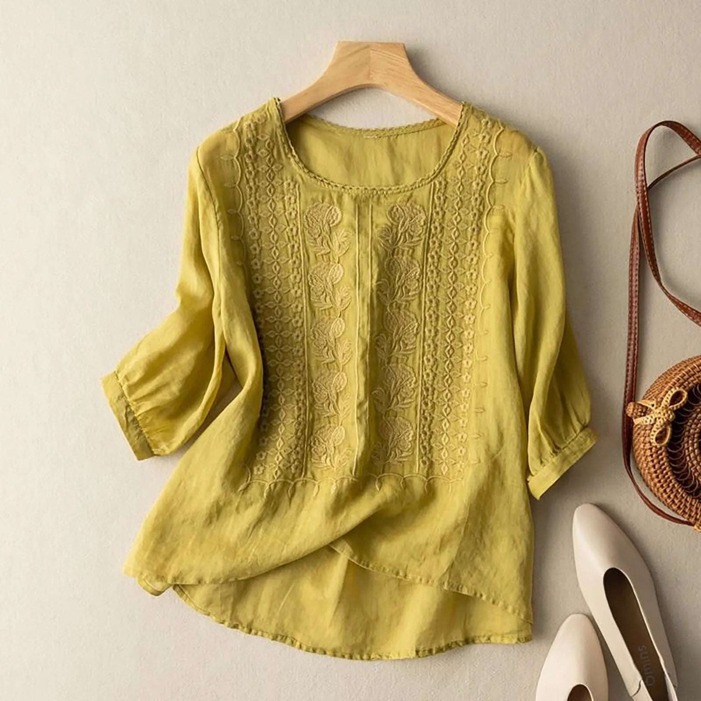 Cotton Linen Half Sleeve T-Shirts Womens Vintage Simple Floral Embroidery Blouses Retro Plain Lightweight Summer T-Shirts Tops