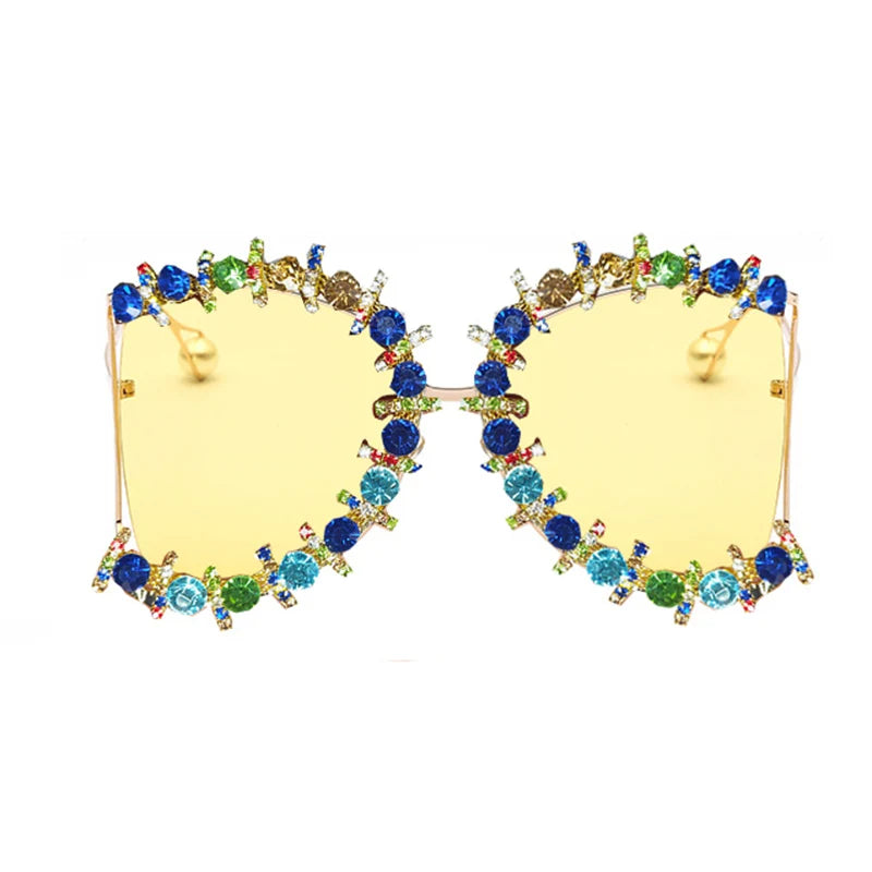 Alloy Oversized Cooling Pearl Sun Glasses Women UV400 2022 Flower Crystal Hip Hop Steampunk Queen Sunglasses  Luxury Brand