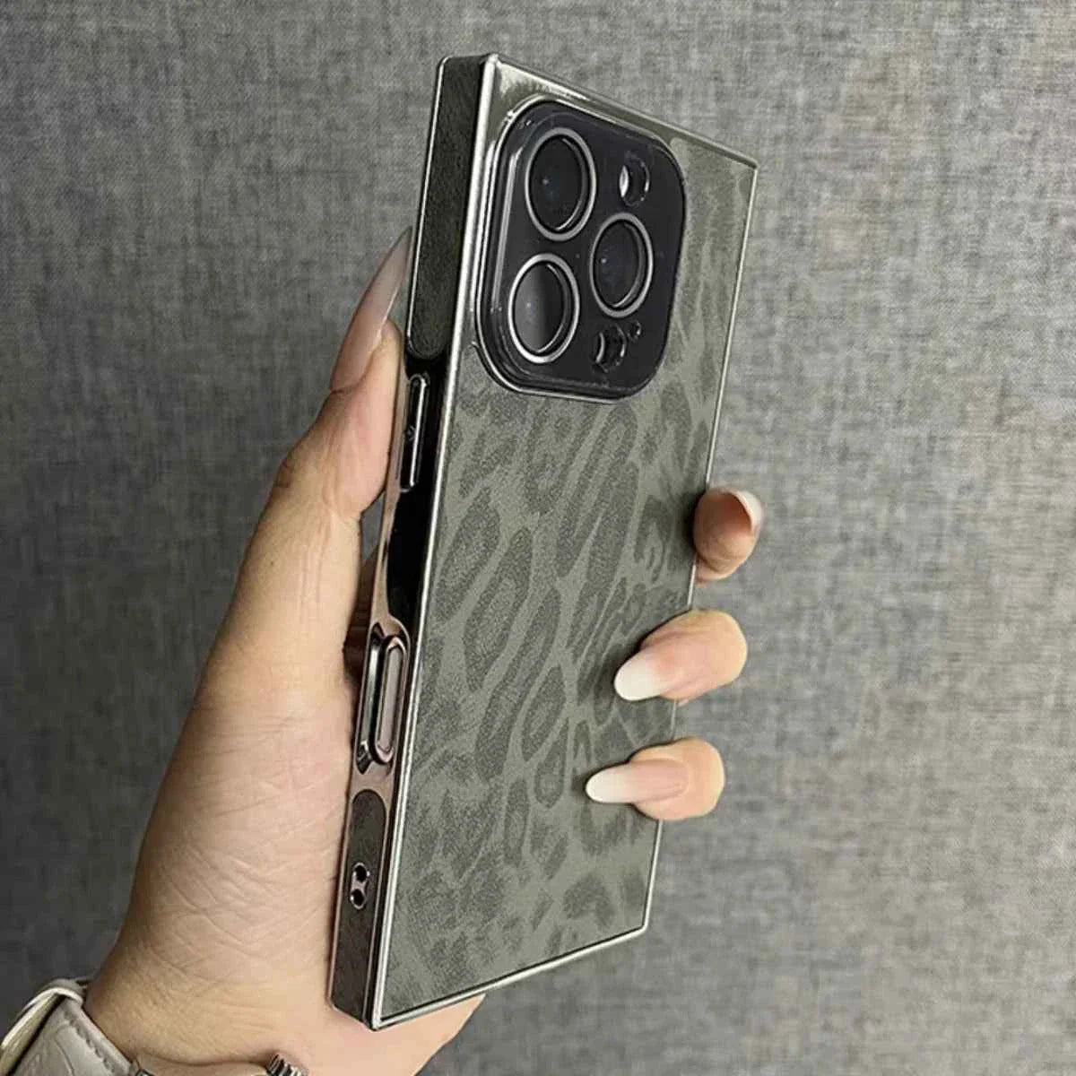 Luxury Leopard Pattern Matte Armor Phone Case For iPhones