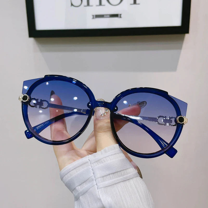 2024 New Vintage Cat Eye Round Sunglasses Women's Korean Version Metal Rimless Gradient Sun Glasses Luxury Shades UV400