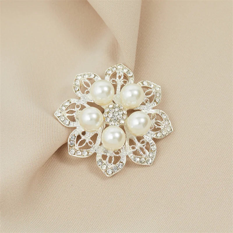 Luxurious Purple Crystal Butterfly Rhinestone Brooch Pins Fashion Suit Accessory Women's Corsage Outfit Jewelry Gift