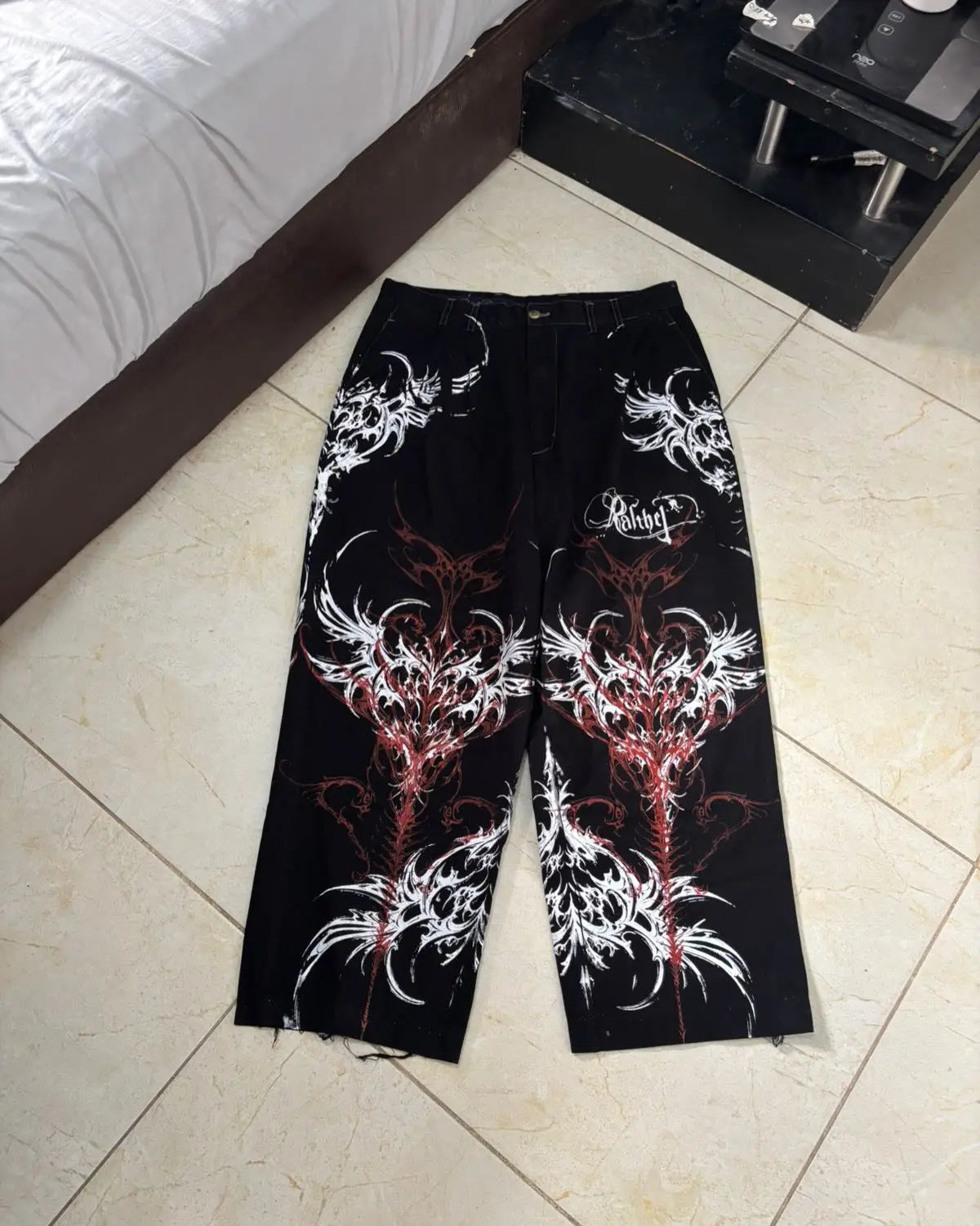 Y2K Gothic Punk Baggy Pants Women Red White Tribal Flame Print Wide Leg Trousers Vintage Grunge Streetwear Alt Clothing