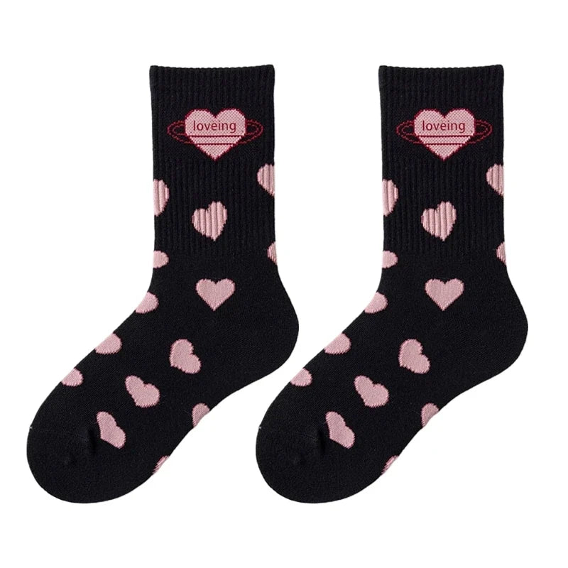 New Women Socks Cute Love With Heart Print Sock Cotton Harajuku Vintage Happy Female Dots Heart Kawaii Sox White Pink Crew Sock