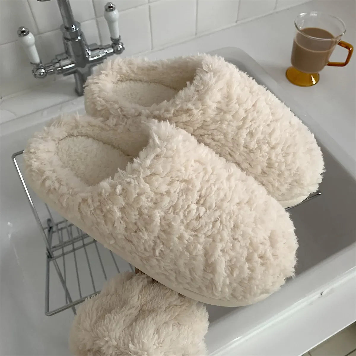 Japanese Simple Solid Color Home Slippers For Women Fluffy Winter Warm Indoor Bedroom Slides Female Furry Shoes
