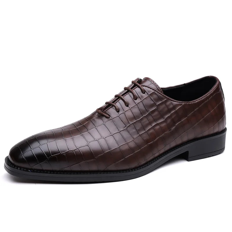 Luxury Mens Leather Shoes Retro Carved Lace-up Brogue Oxford Wedding Men Dress Shoes Male Formal Business Gentleman Office Shoes