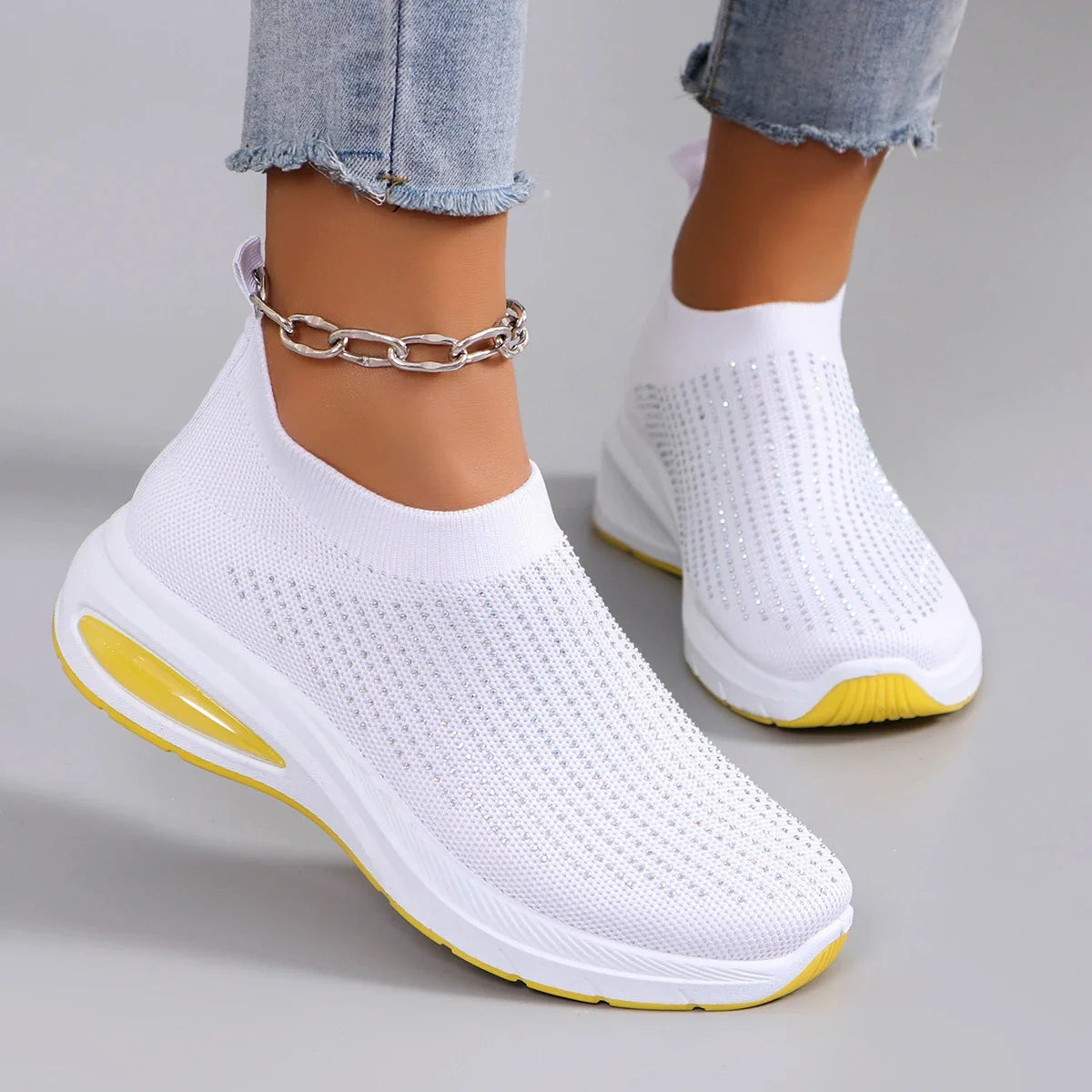 Spring new women's sports shoes, fashionable, breathable, lightweight, non-slip, wear-resistant, casual sports shoes, flat shoes