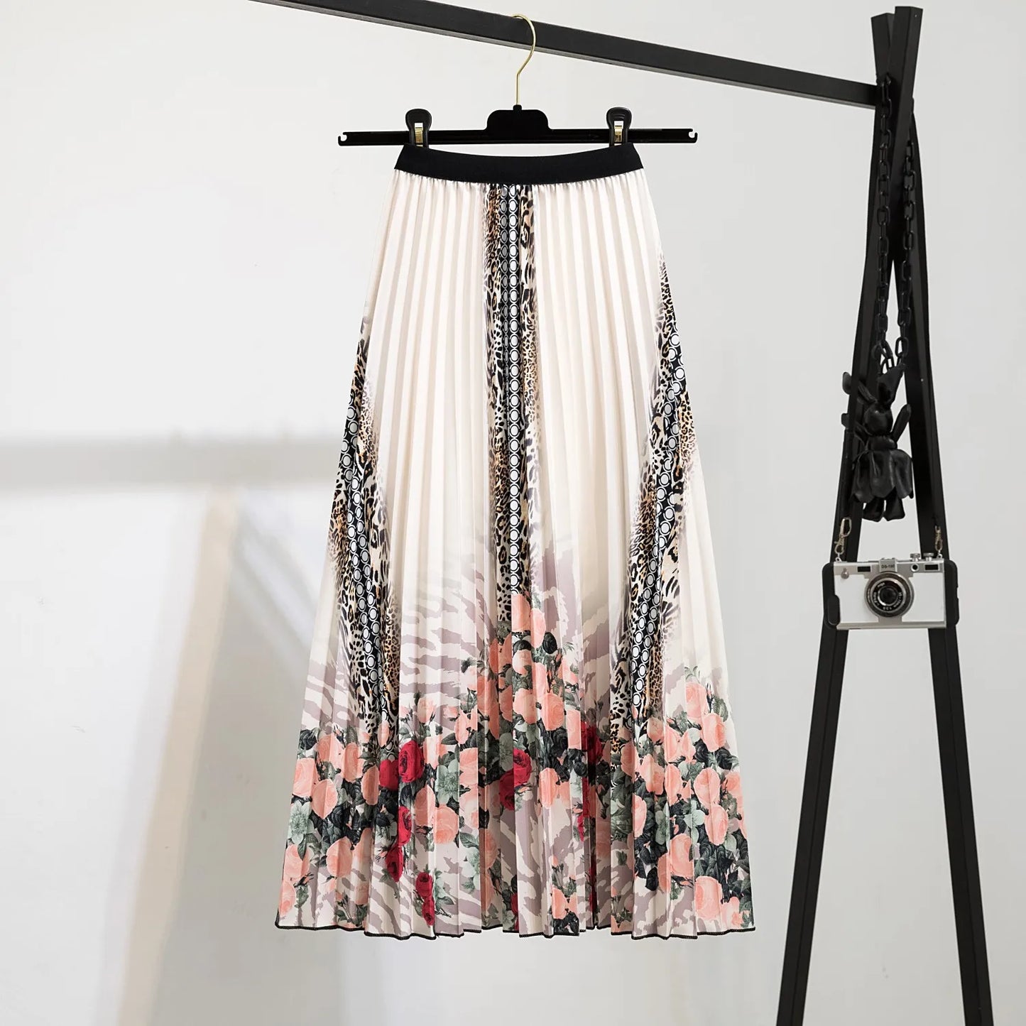 2023 Summer Women Cartoon Print Pleated Skirts A Line High Waisted Elastic Midi Long Skirt Ladies Party Korean Style Dresses