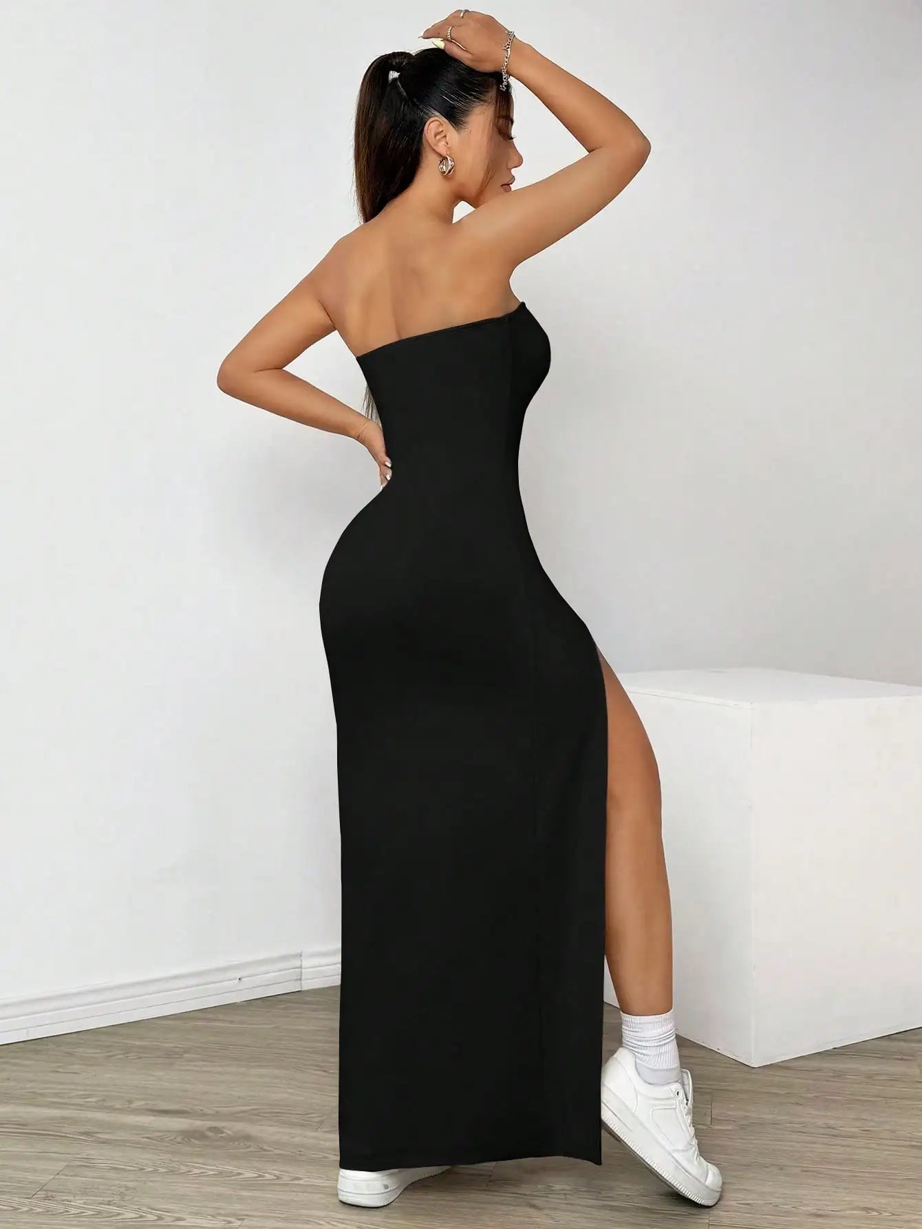 Elegant ladies strapless camisole, simple basic solid color long dress, casual, semi-formal occasions,