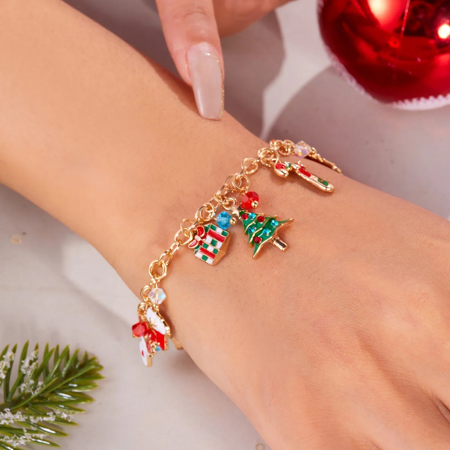 Cute Christmas Series Santa Claus Tree Elk Pendant Bracelets for Women Handmade OT Chain Thanksgiving Xmas Party Jewelry Gifts