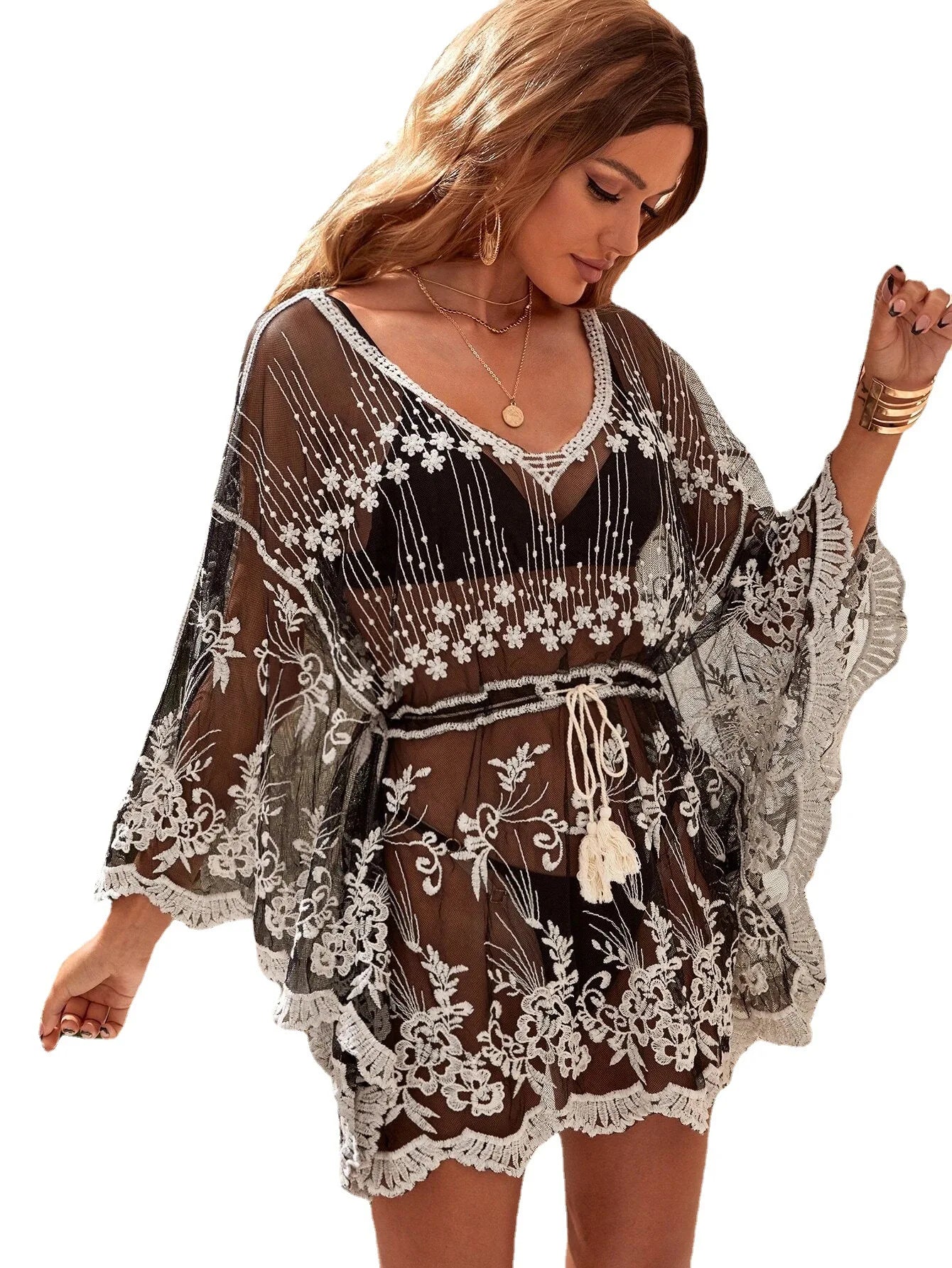 2023 New Summer Women's Sexy Vacation Beach Suit New Summer Hollow out Embroidered Bikini Bat Sleeve Cover Up