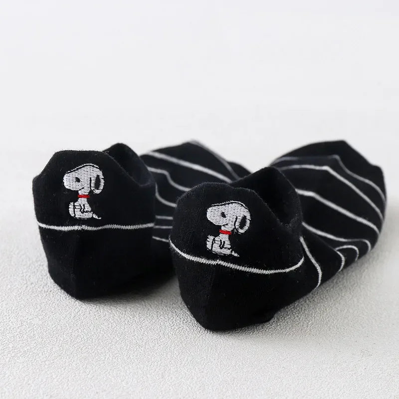 5 Pairs/lot Snoopy Socks Cotton Casual Warm Women Streetwear Kawaii Embroidery Socks Short Happy Ankle Breathable Sports Socks