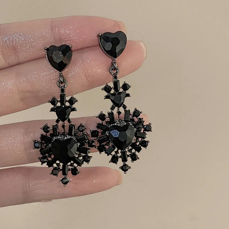 Gothic Red Binding Heart Earring for Women Crystal Thorns Love Open Ring Goth Irregular Layered Stone Aesthetic Y2K Jewelry