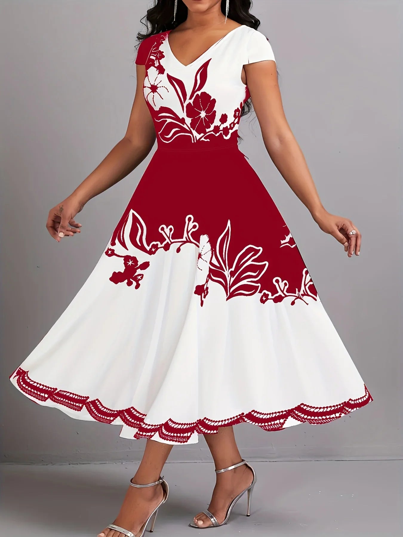 Plus Size Peplum Floral Print Dress - Elegant V-Neck, Short Sleeves, Scalloped Hem, Zipper Closure,