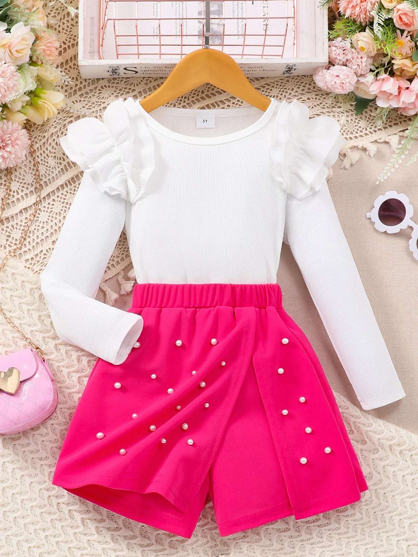 Girl's neat color long sleeved round neck, elastic waist skirt pants set.
