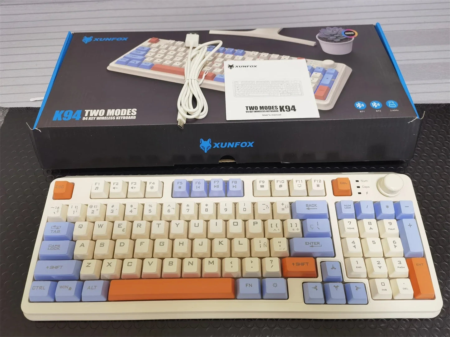 Wireless Keyboard 80 Key 80% Layout Spanish Russian Arabic Korean Keyboard Mouse Set Bluetooth 2.4G 2000mAh Type C K92 Backlight