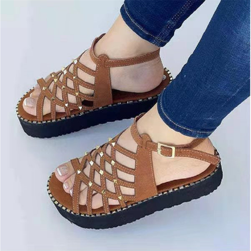 Women's Rivet Sandals 2022 Summer New Fashion Buckle Platform Roman High Heels Casual Sports Beach Wedge Sandals Chaussure Femme