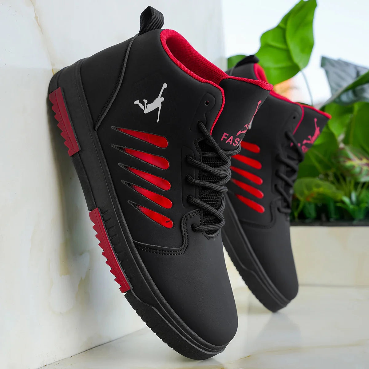 Men casual sports outdoor hiking, trendy fashion street comfortable.