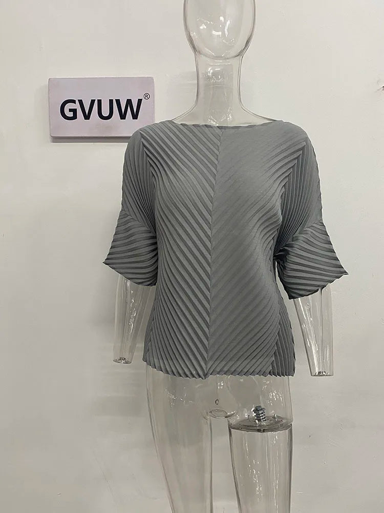 GVUW Round Neck Pleated T-shirts For Women Short Sleeves 2025 Summer Fold Chic Loose Top Female Fashion Clothing 25D1169