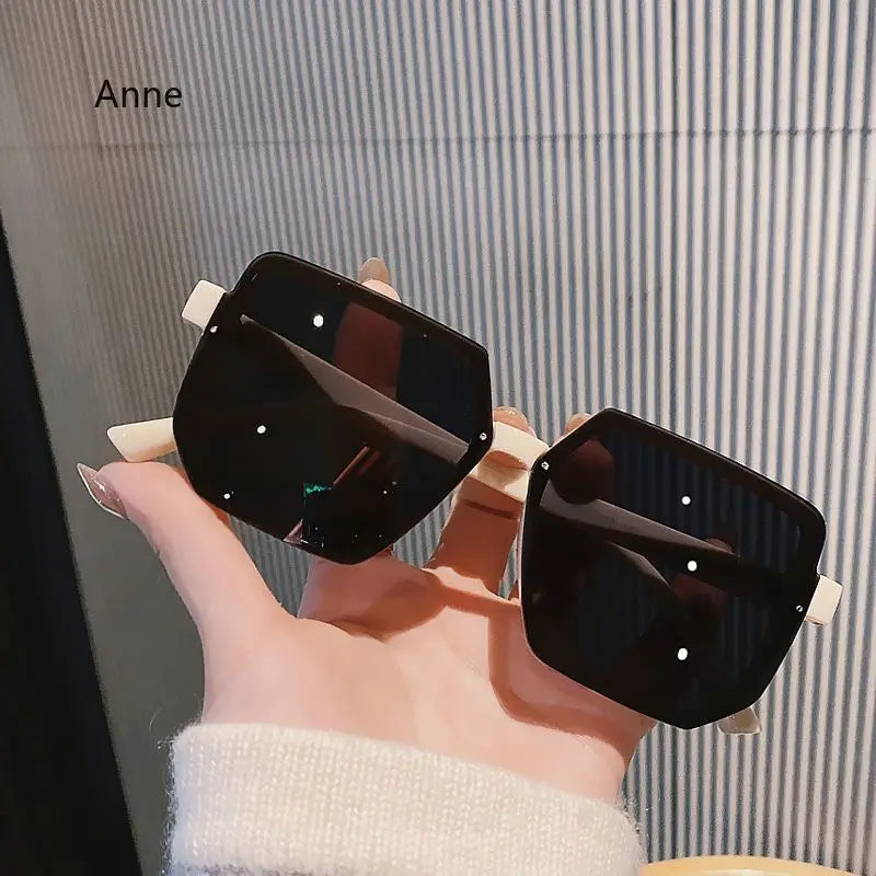 Classic Women's Vintage Sunglasses Women Small Frame Polygon Sun Glasses Lady Outdoor Driving Eyewear UV400 2024 Oculos De Sol