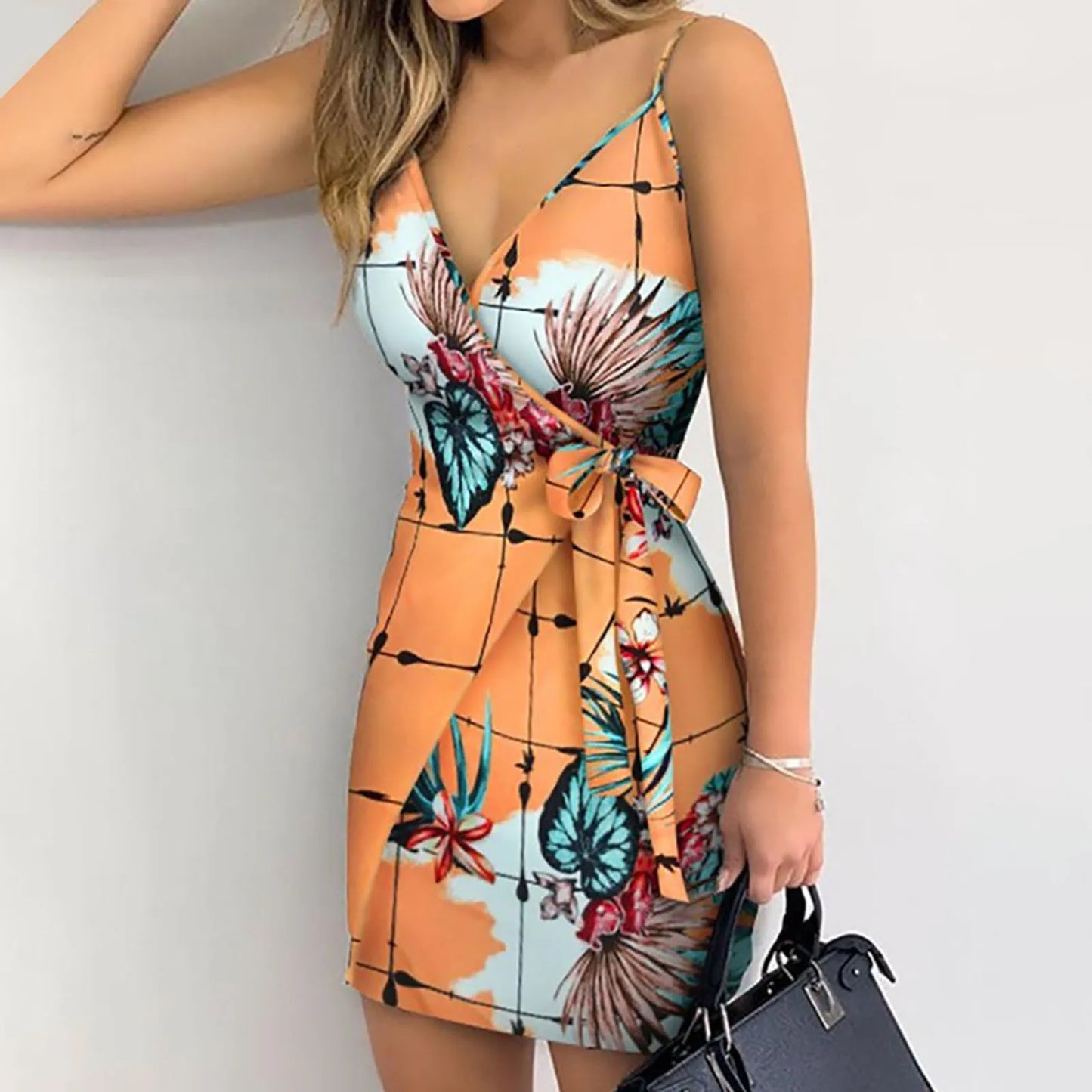 2023 New Sexy Suspender Dress Women Fashion Floral Printing Sleeveless V Neck Robe Summer Boho Tie Waist Dress Formal Dresses