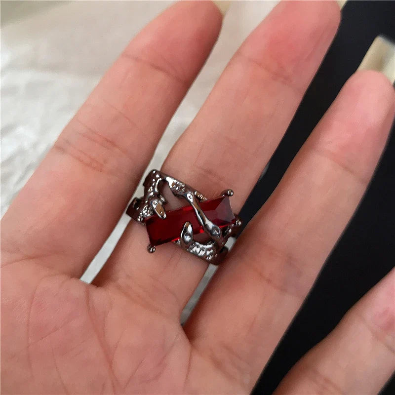 Goth Punk Vintage Red Crystal Love Heart Cross Geometry Irregular Open Ring Set Y2K Halloween Accessories For Women Kpop Jewelry