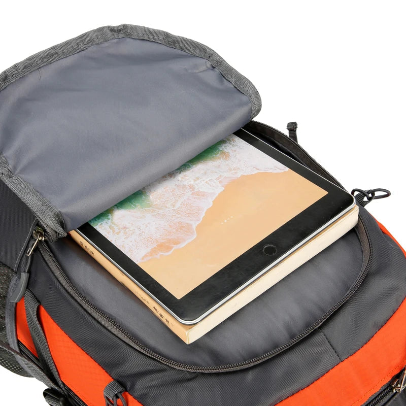 Outdoor lightweight hiking bag, large-capacity backpack, men's and women's travel, sports, hiking water-resistant backpack