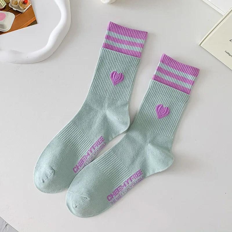 New Women Socks Cute Love With Heart Print Sock Cotton Harajuku Vintage Happy Female Dots Heart Kawaii Sox White Pink Crew Sock