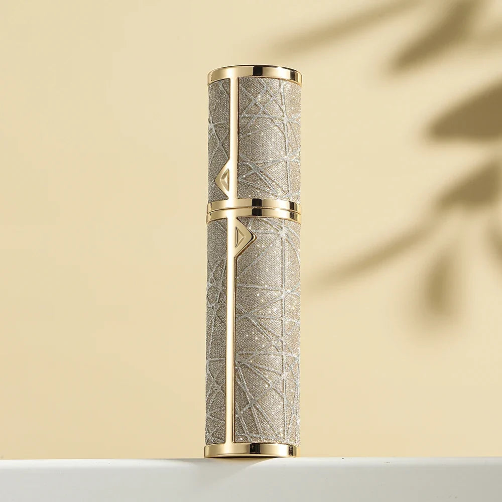 5ML Portable Compact Leather Perfume Bottle Multipurpose Sprayer Refillable Empty Perfume Atomizer for Travel Spray Bottle 1PC