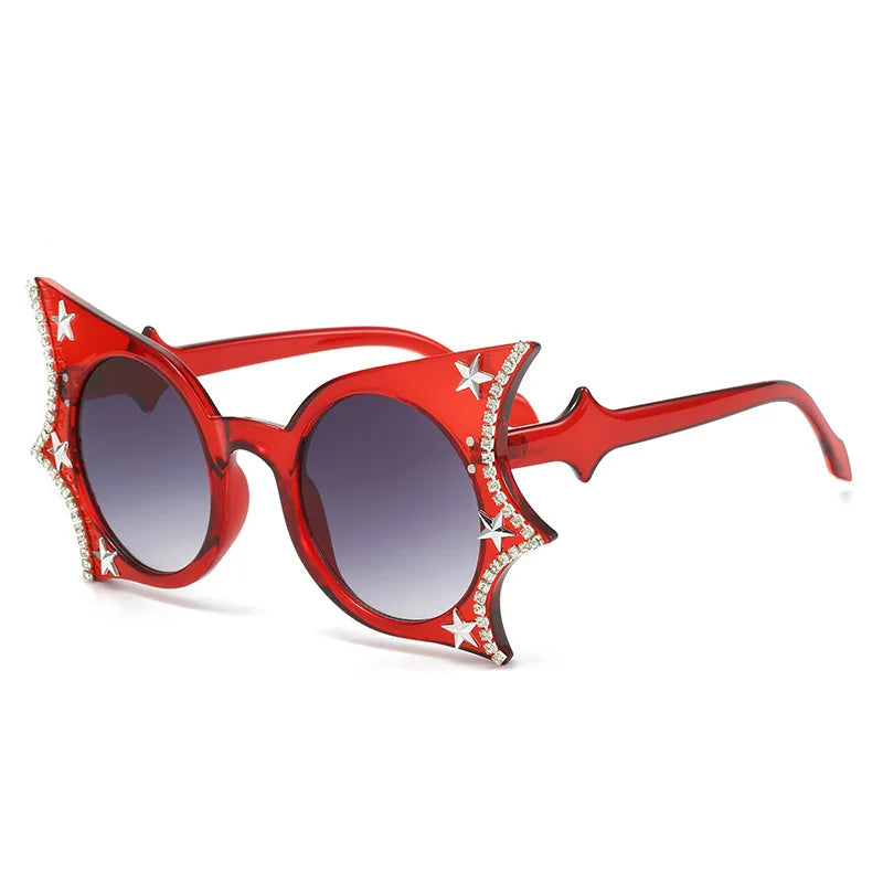 Diamonds Steampunk Sunglasses Women Men Luxury Brand Designer Bat Sun Glasses Trends Punk Rhinestone Shades Eyewear UV400 Oculos
