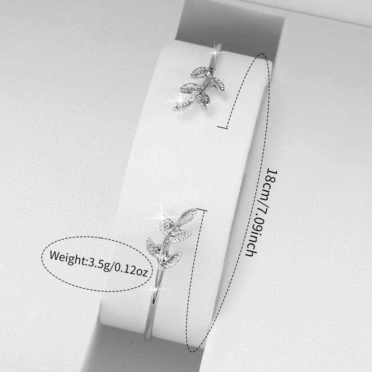 4PCS/Set Women's Watches Fashion Small Quartz Watch Casual Silver Band Wristwatches Bracelets（Without Box）