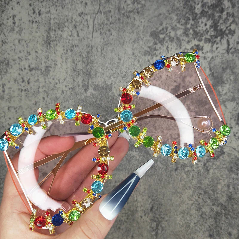 Alloy Oversized Cooling Pearl Sun Glasses Women UV400 2022 Flower Crystal Hip Hop Steampunk Queen Sunglasses  Luxury Brand