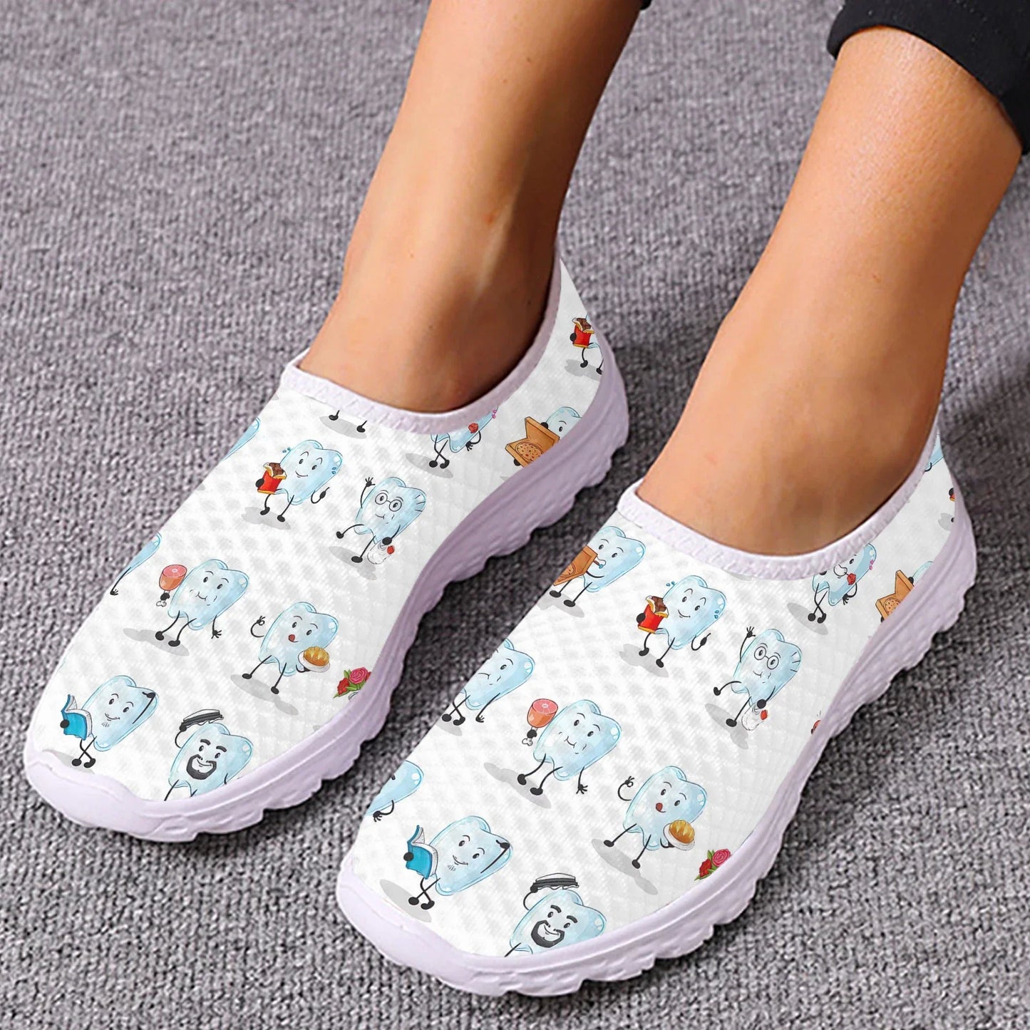 INSTANTARTS Cartoon Dental Loafers Pink Tooth Print Comfortable Breathable Shoes Medical Nurse Shoes Women's Slip On Shoes Flat