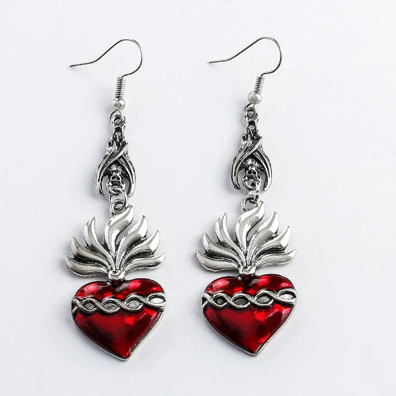 New Dark Vintage Gothic Collection Earrings Sacred Heart Goth Halloween Earrings for Women Red Oil Drop Gothic Punk Accessories