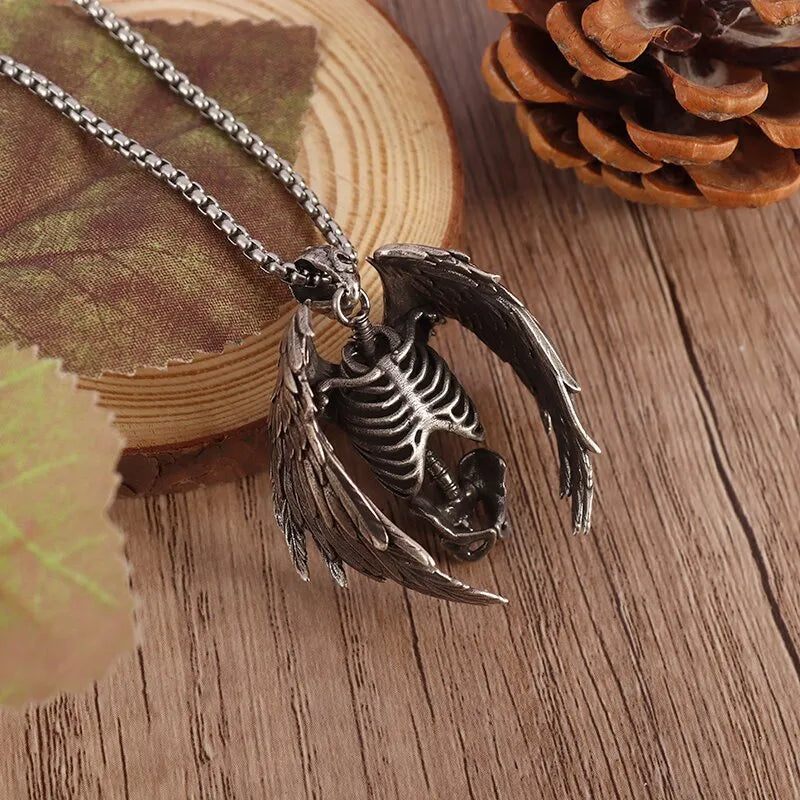 Gothic Wings Grim Reaper Pendant Half Body Skull Necklace Biker Punk Rock Jewelry Halloween Gift