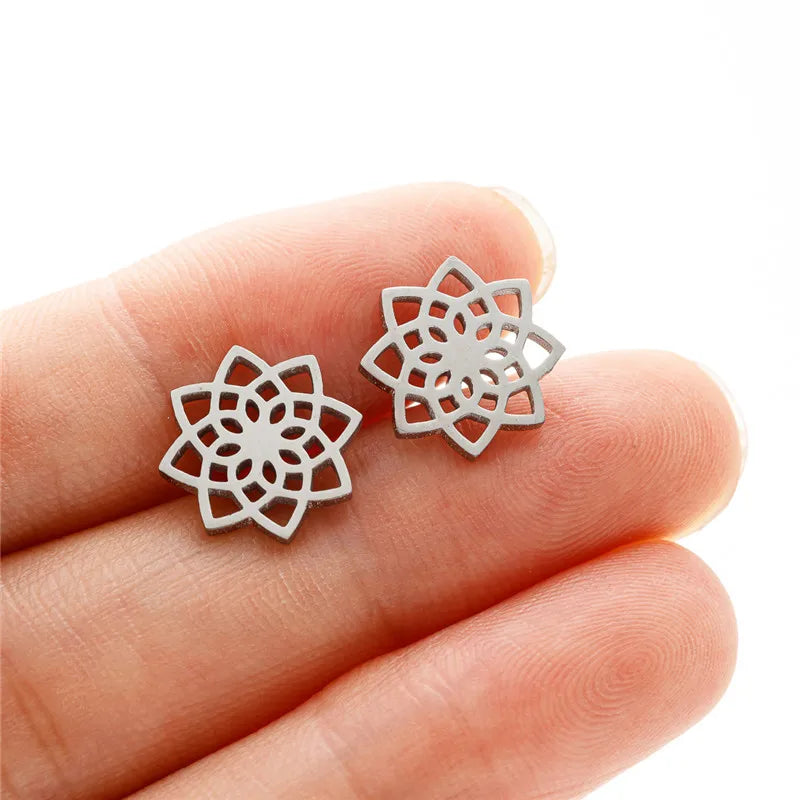 Multiple Stainless Steel Flower Stud Earrings Women Korean Daisy Mandala Rose Lotus Earings Piercing Jewelry Plant Oorbellen