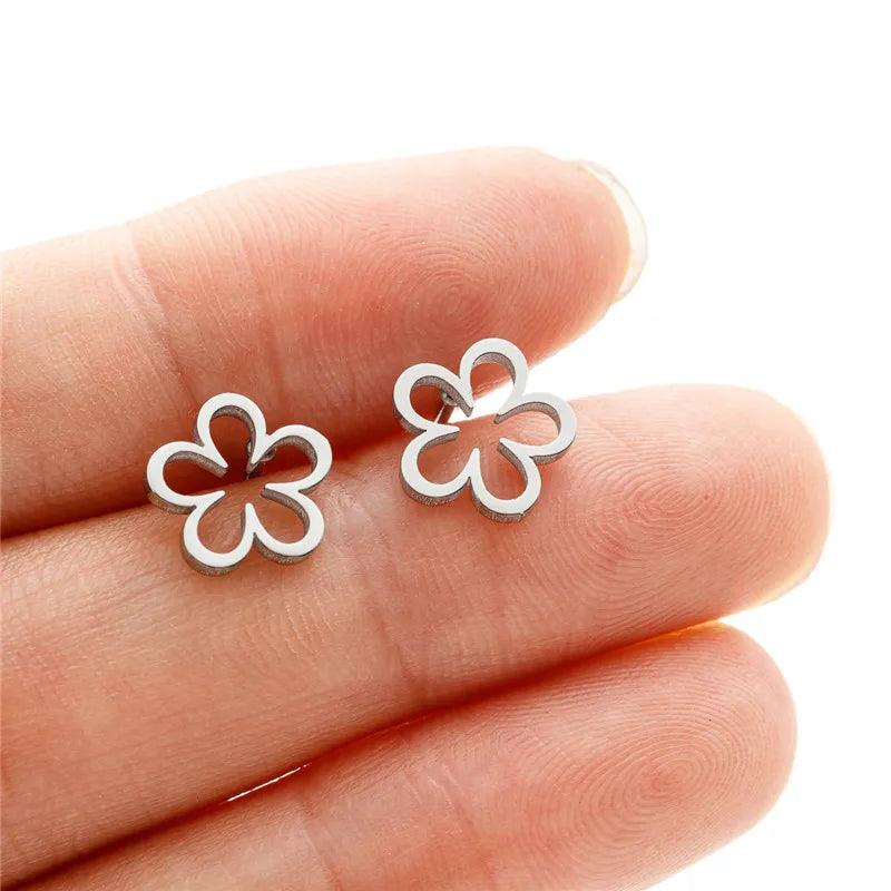 Multiple Stainless Steel Flower Stud Earrings Women Korean Daisy Mandala Rose Lotus Earings Piercing Jewelry Plant Oorbellen