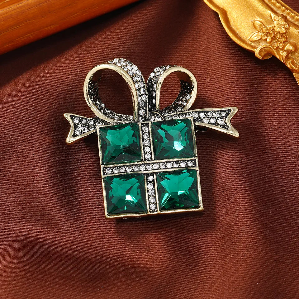 Morkopela Christmas Brooches Xmas Gift Box Crystal Enamel Brooch Badge Clothes Lapel Pin Fashion Party Jewelry Ornaments
