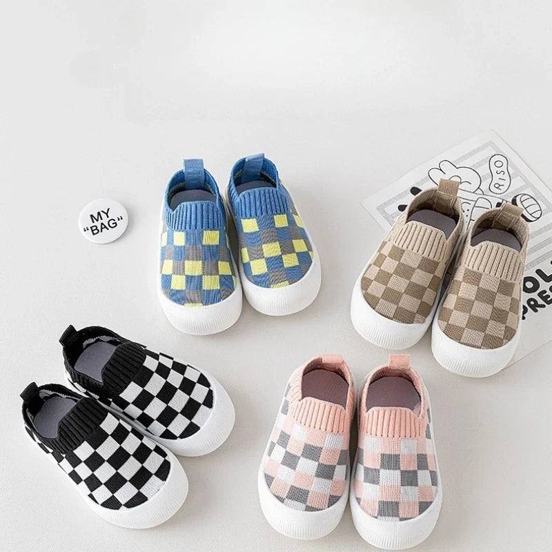 New Baby Walking Shoes Summer Breathable Soft Soled Shoes for Boys and