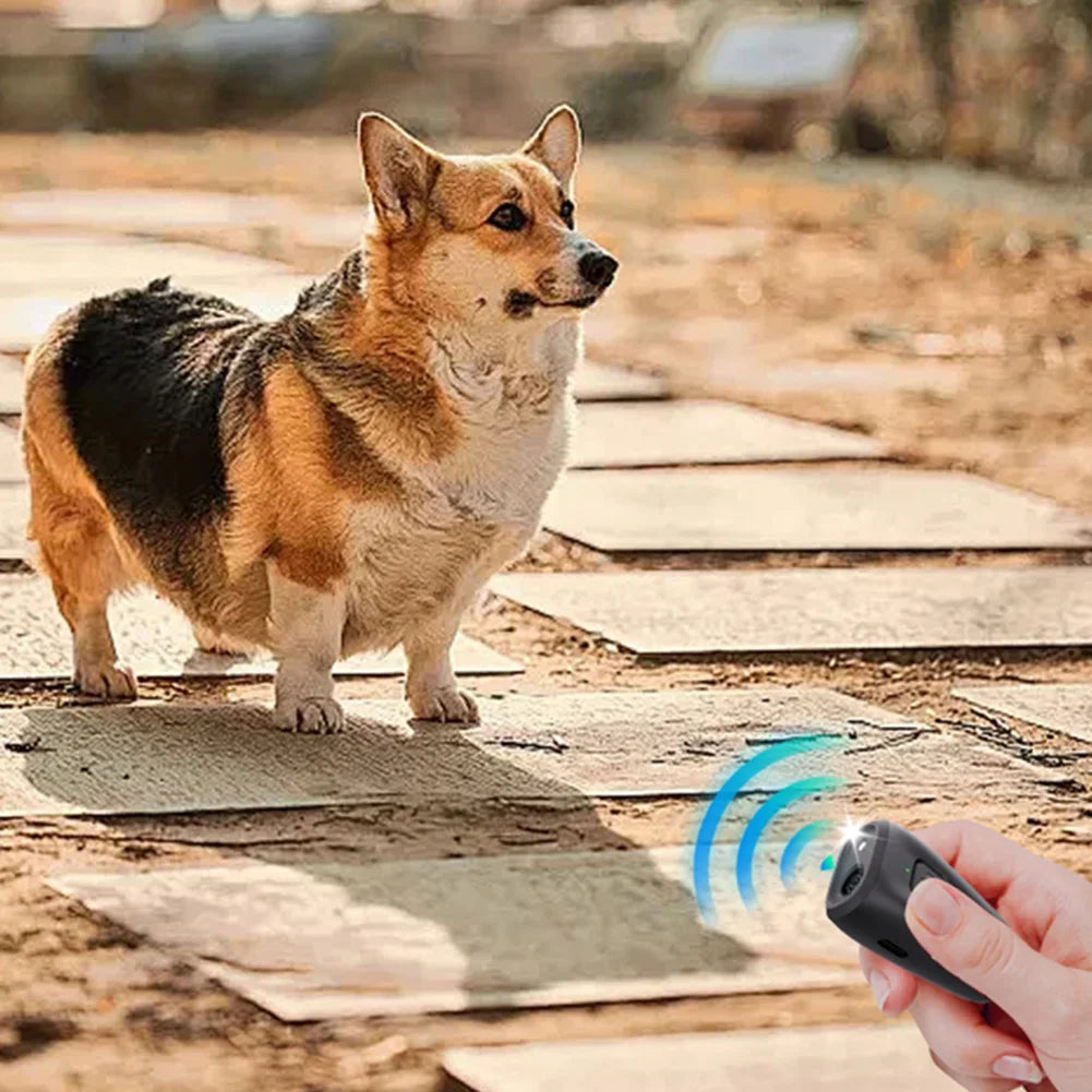 Anti Barking Training Device Type-C Rechargable Dog  Ultrasound Device Ultrasonic Dog Bark Stopper Light for Pet Gift