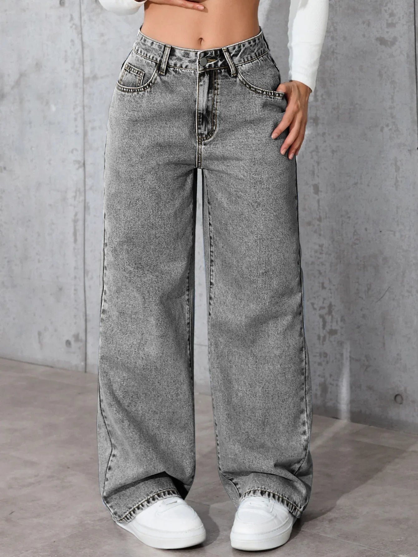 Fashion Solid Color High-Waisted Straight-Leg Jeans Women Loose Pockets Jeans Suitable Daily Casual Jean
